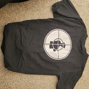 Public enemy tee